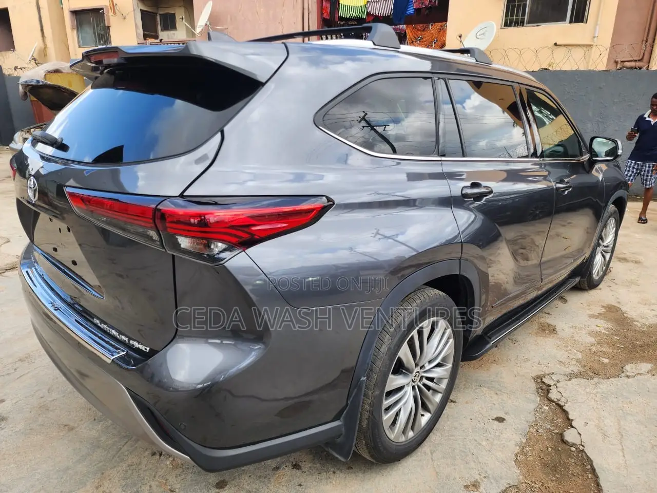 Toyota Highlander Platinum AWD 2020 Blue