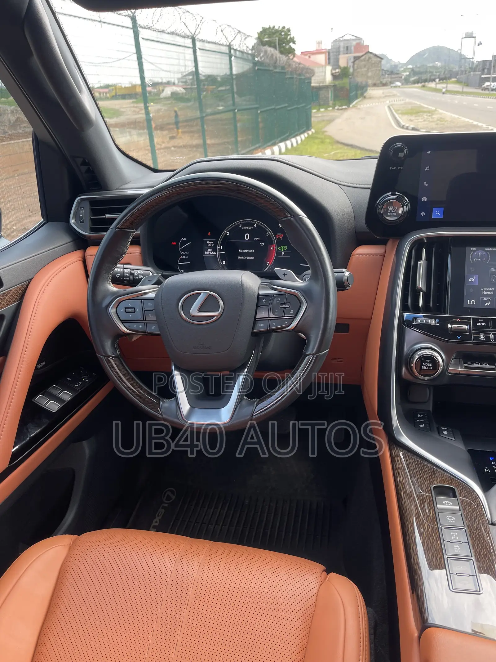 Lexus LX 600 2024 Black