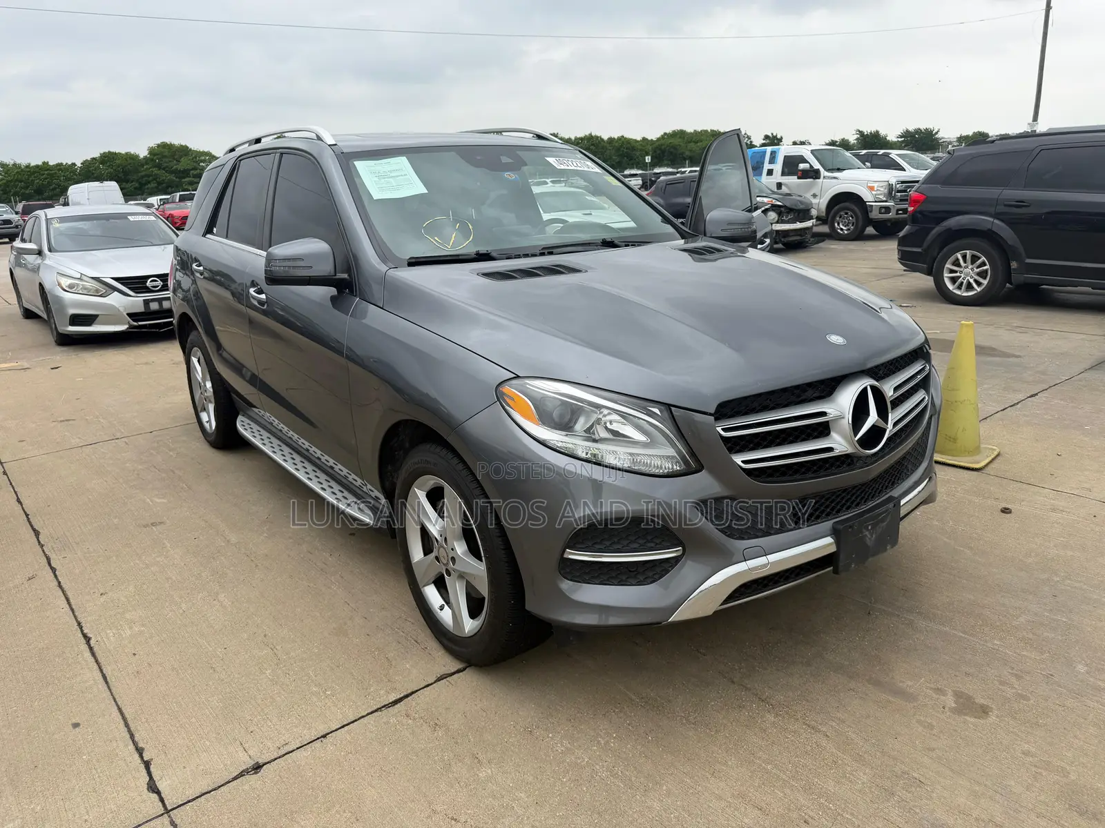 Mercedes-Benz GLE-Class GLE 350d 4MATIC 2017 Gray