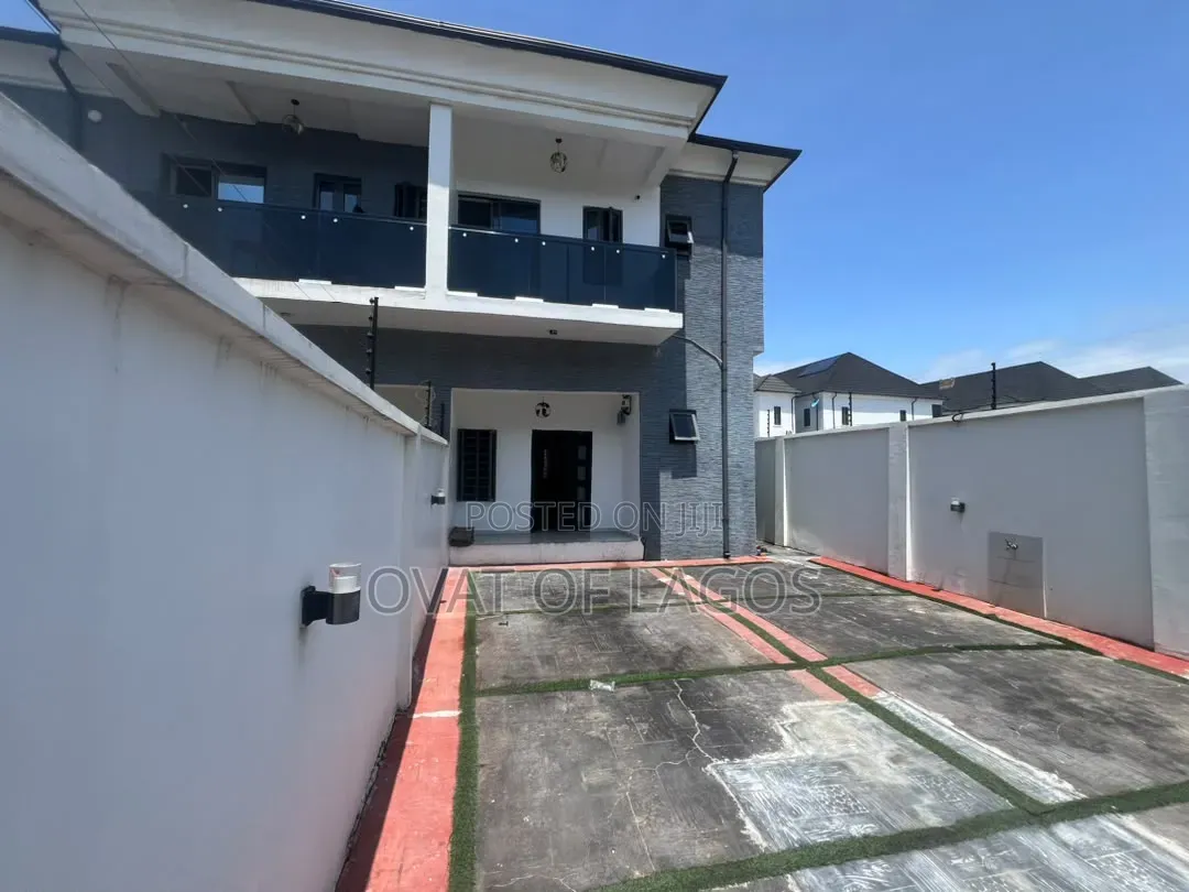 3bdrm Duplex in Orchid, Lekki Expressway for rent