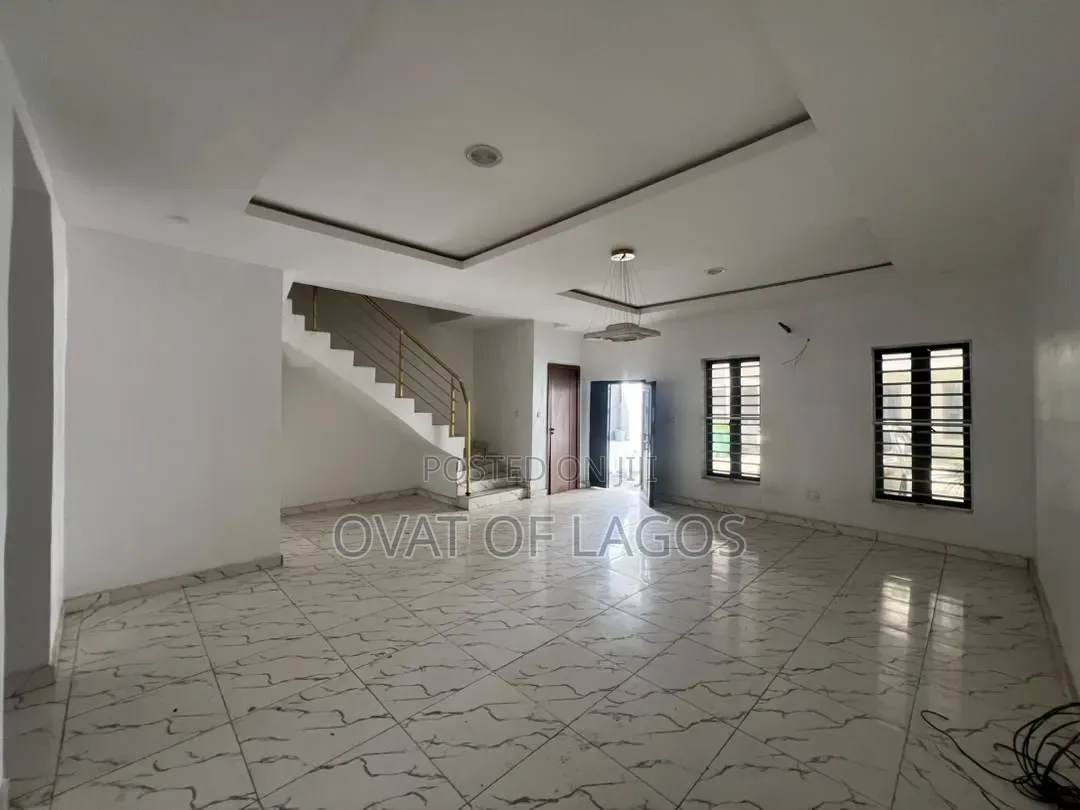 4bdrm Duplex in Orchid, Lekki Expressway for sale