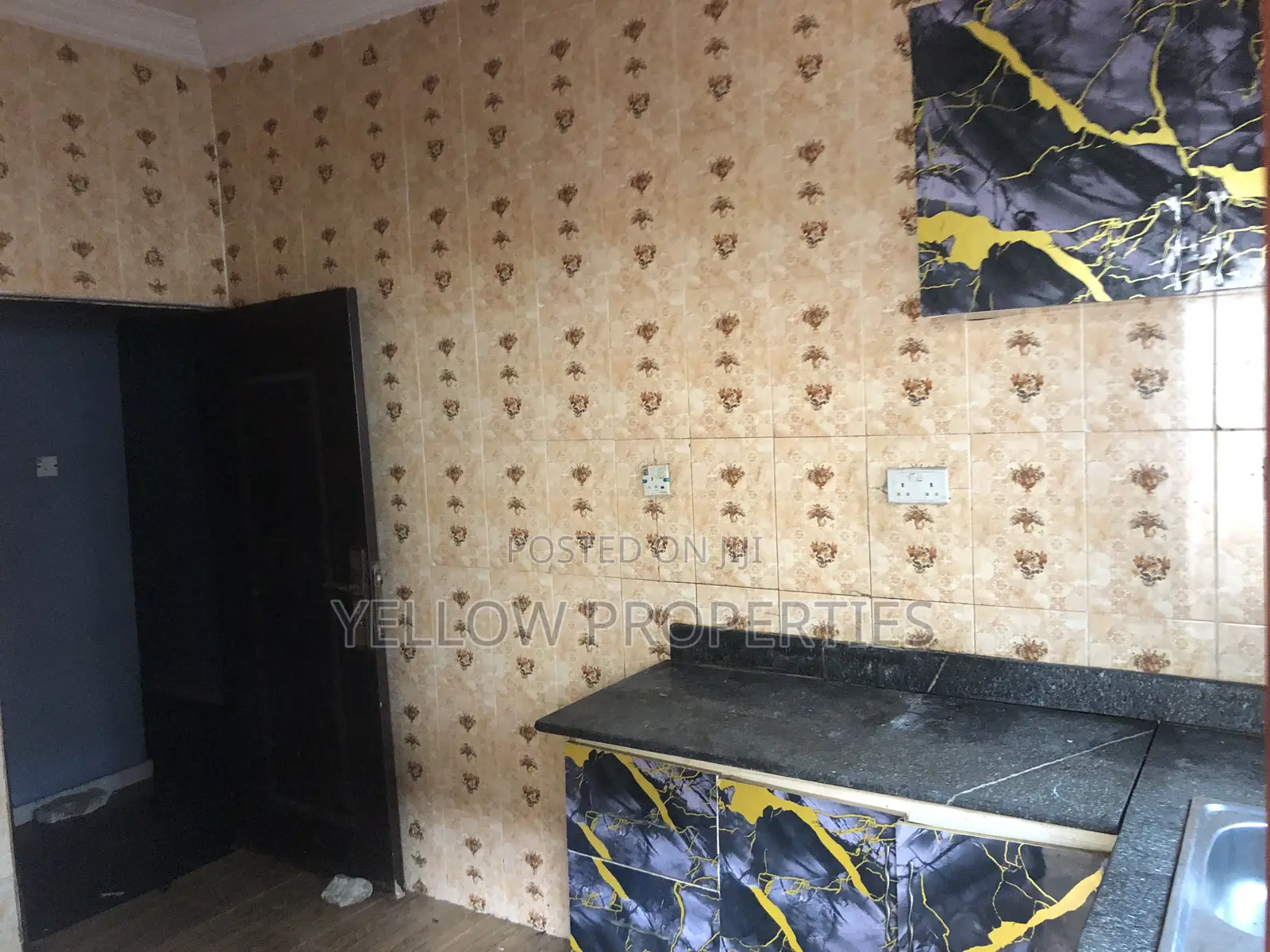 Furnished 2bdrm Block of Flats in Greenfield Estate, Apple Junction