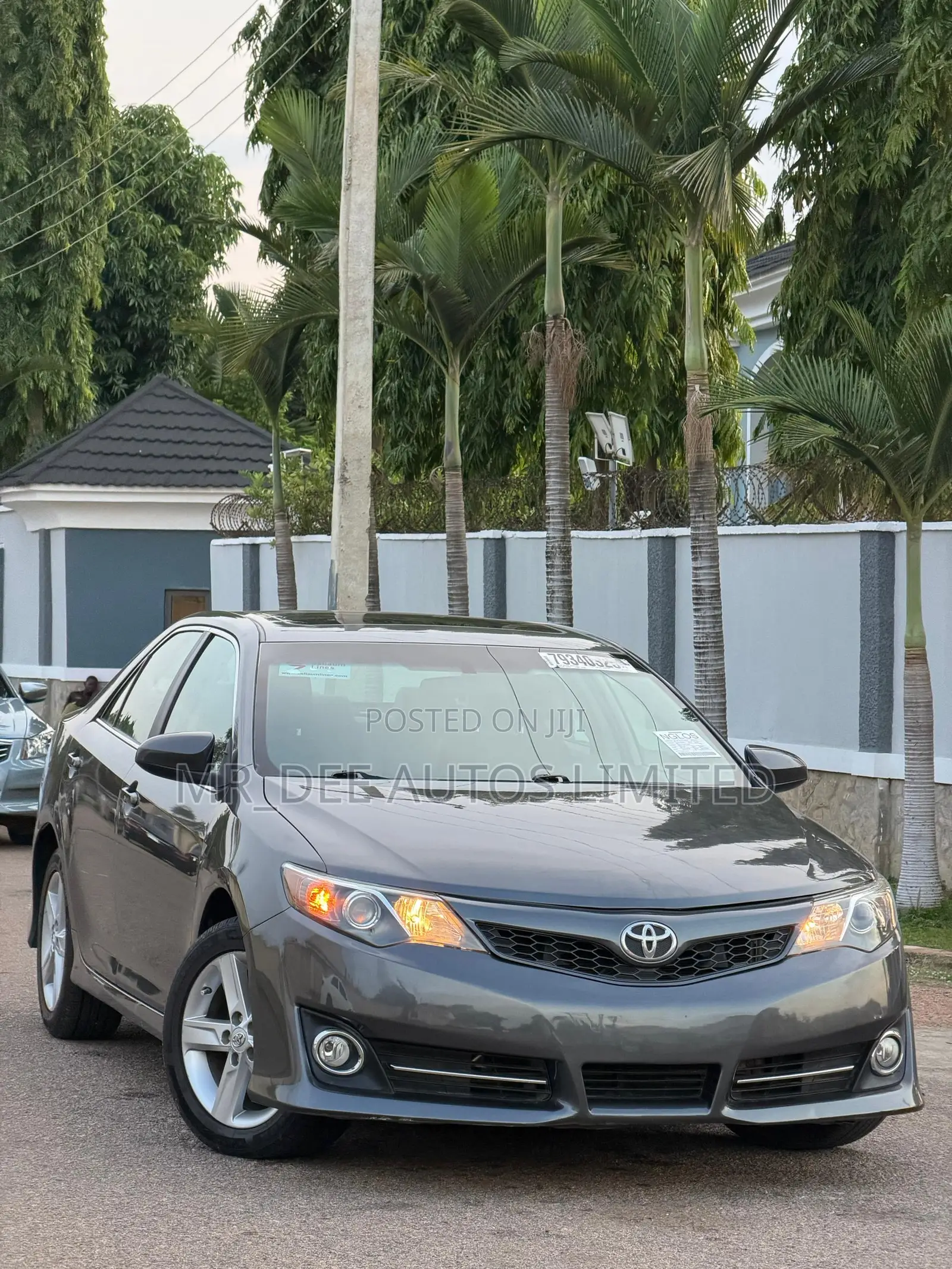 Toyota Camry 2013 Gray
