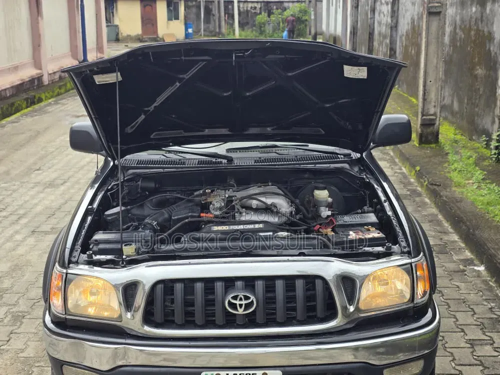 Toyota Tacoma 2003 Black