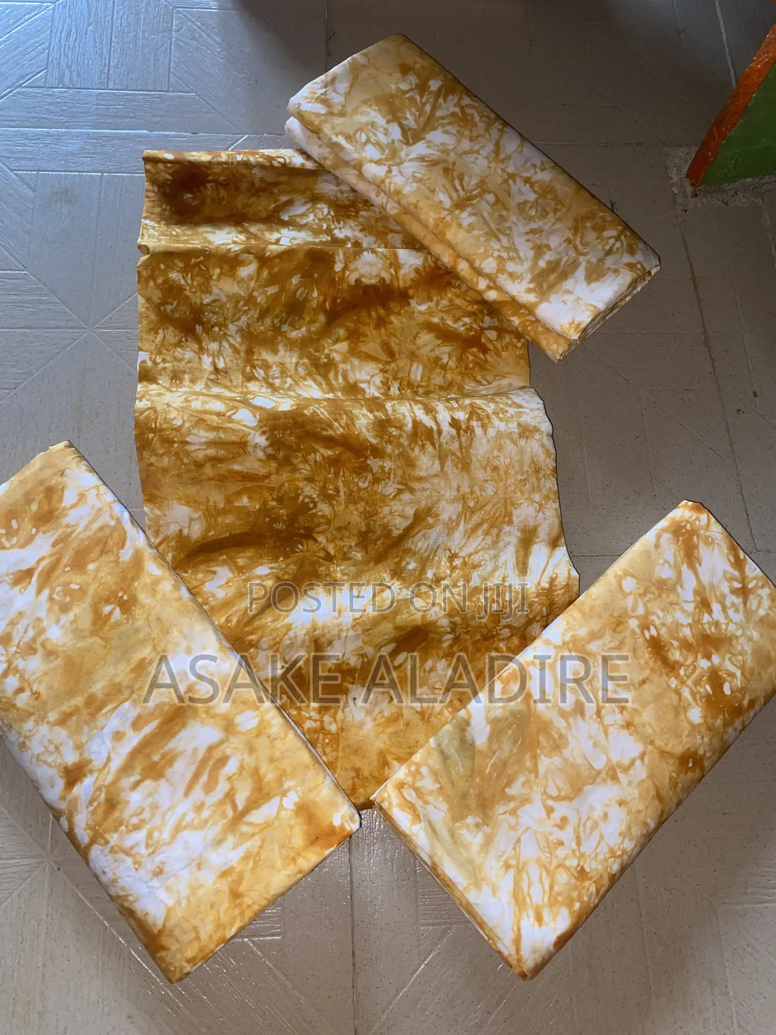Tie Dye Crack