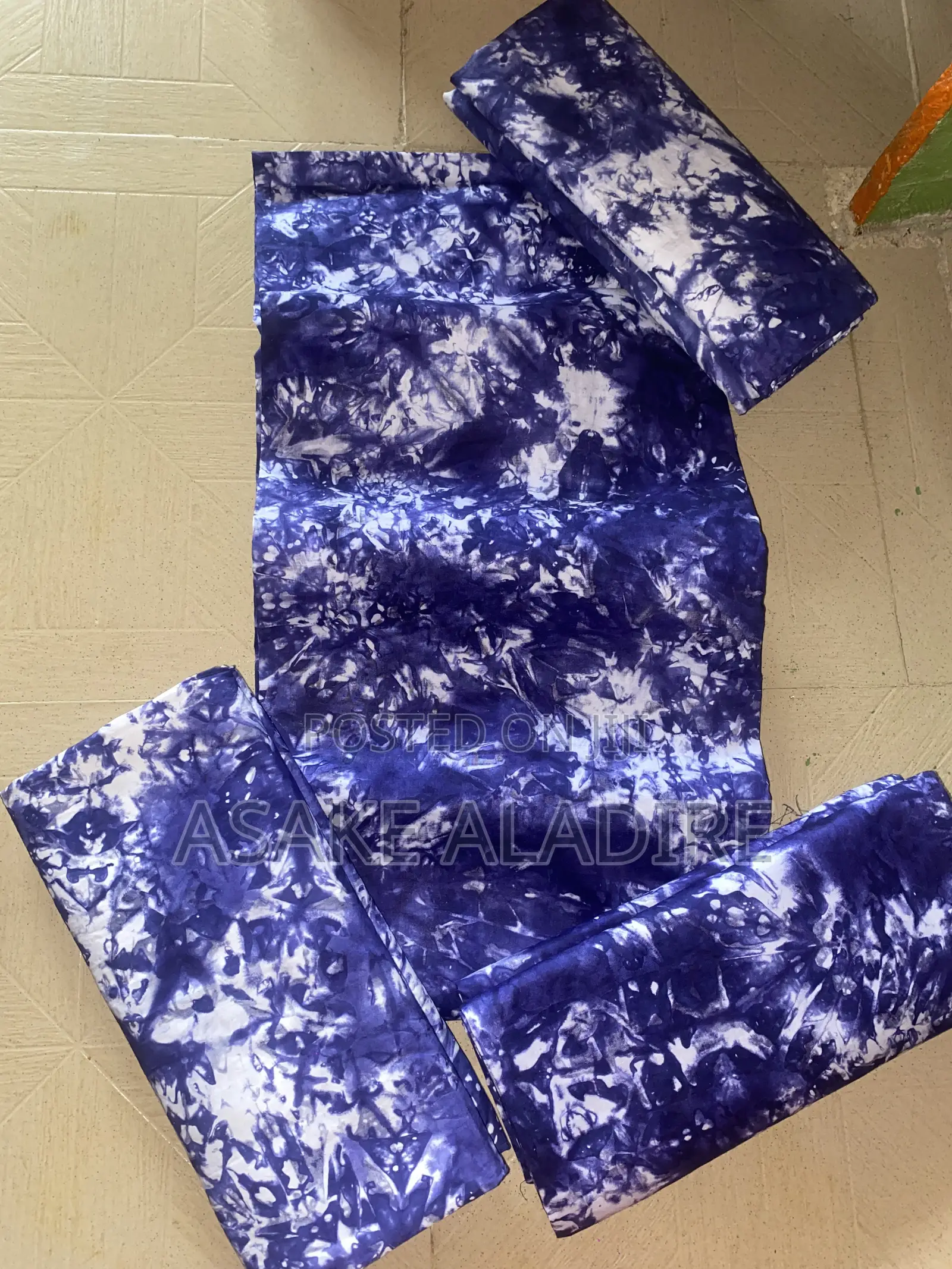 Tie Dye Crack