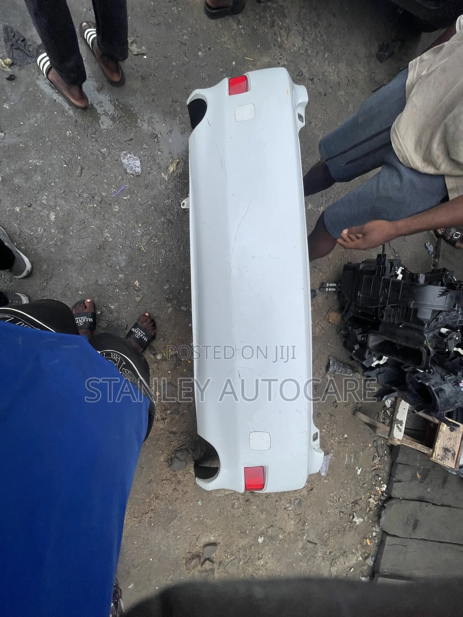 Back Bumper Is 250 2008-2012