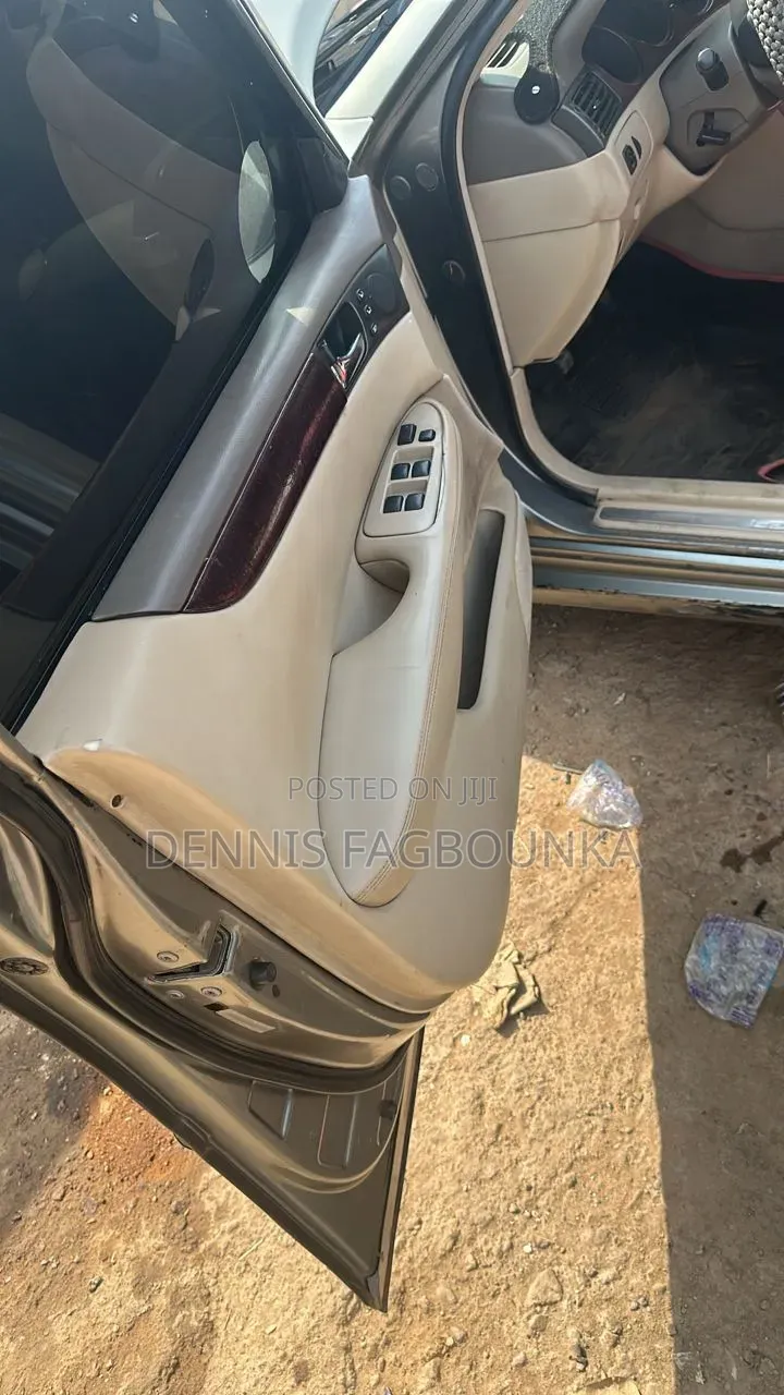 Lexus ES 330 2006 Brown