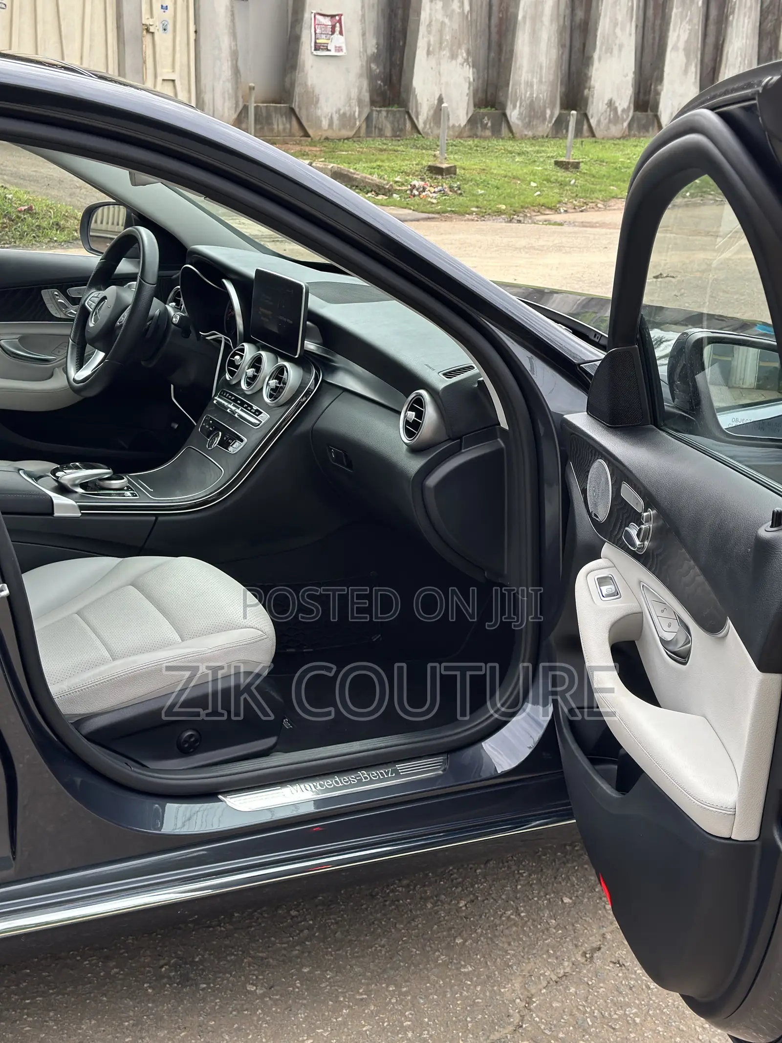 Mercedes-Benz C300 2016