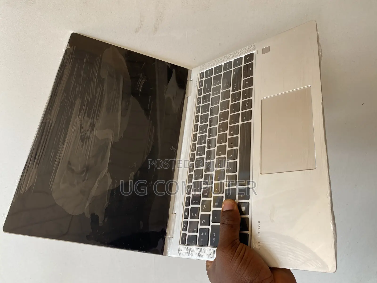New Laptop HP EliteBook 1040 G6 16GB Intel Core i7 SSD 512GB