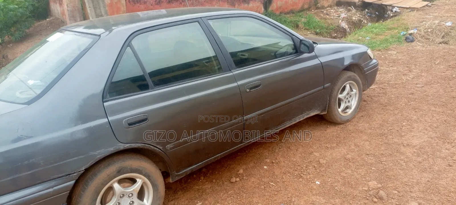 Toyota Corona Premio 2000 Gray