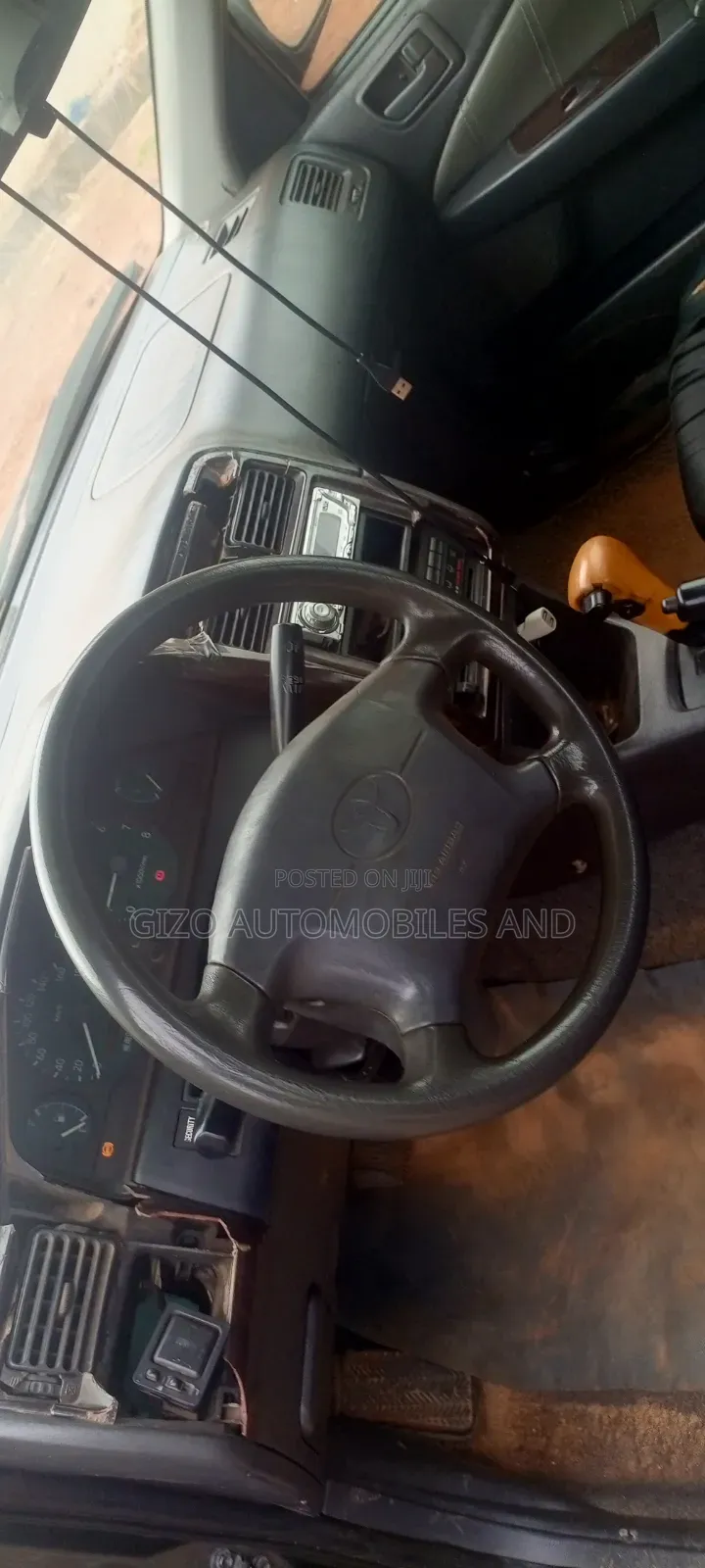 Toyota Corona Premio 2000 Gray