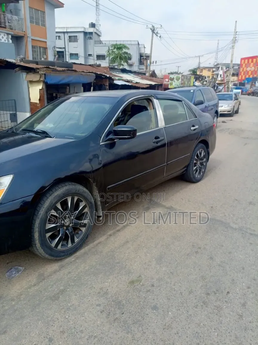 Honda Accord 2004 Blue
