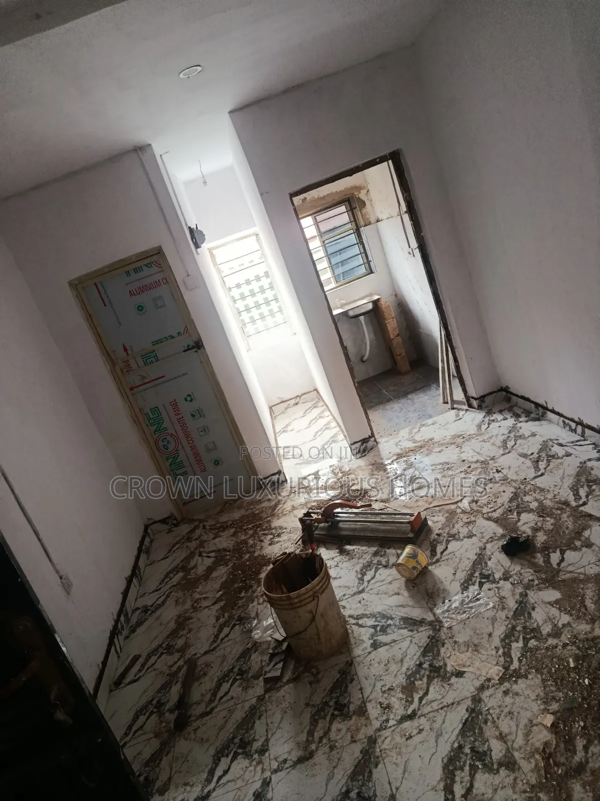 Mini Flat in Ore Ofe Estate, for rent