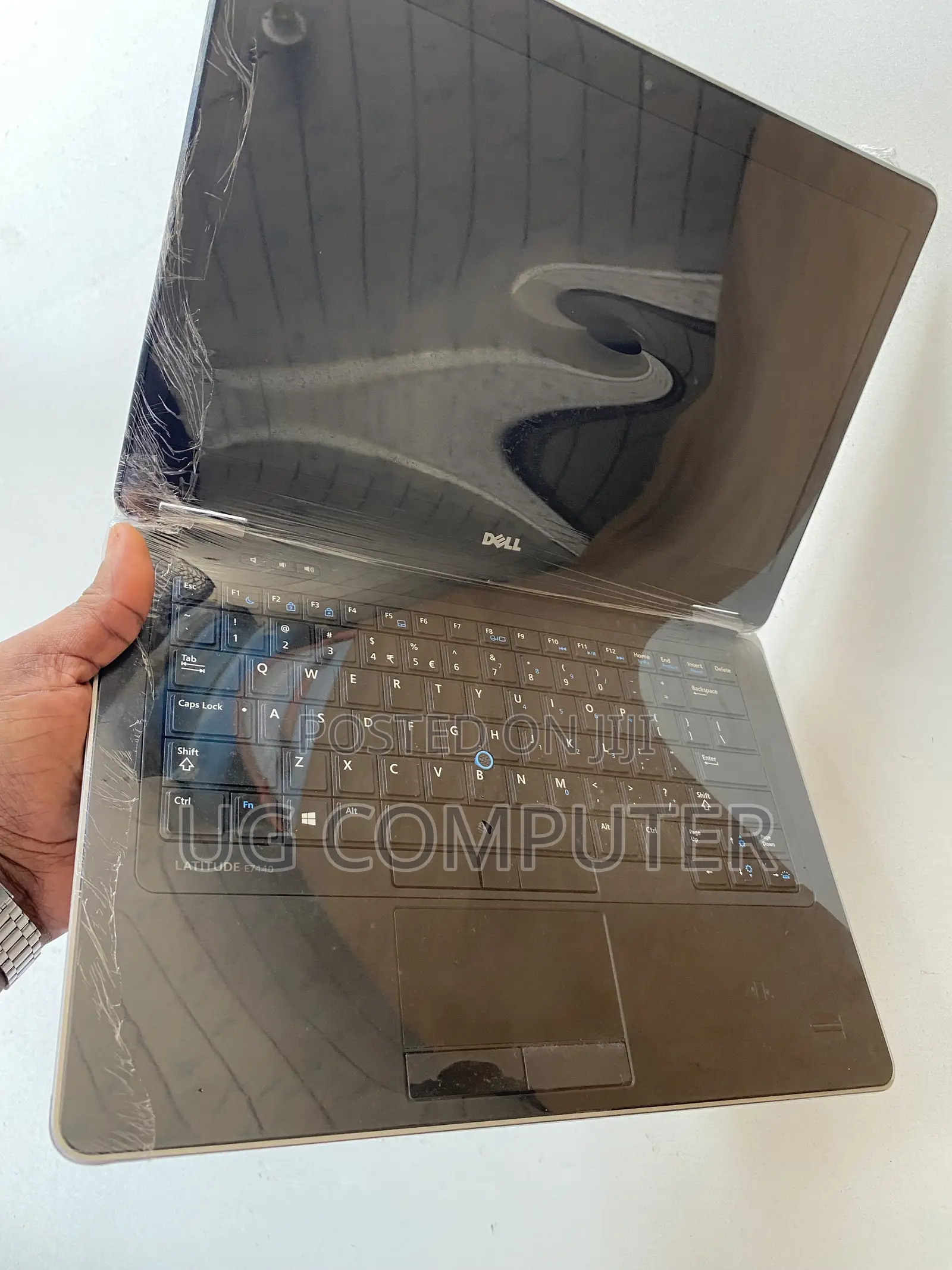 New Laptop Dell Latitude 7440 8GB Intel Core i5 SSD 256GB