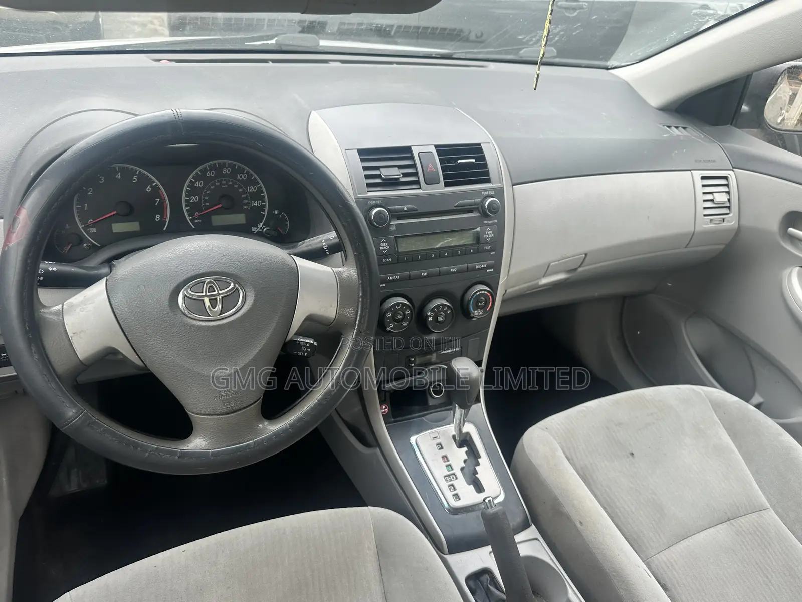 Toyota Corolla LE 4dr Sedan (1.8L 4cyl 4A) 2010 Silver