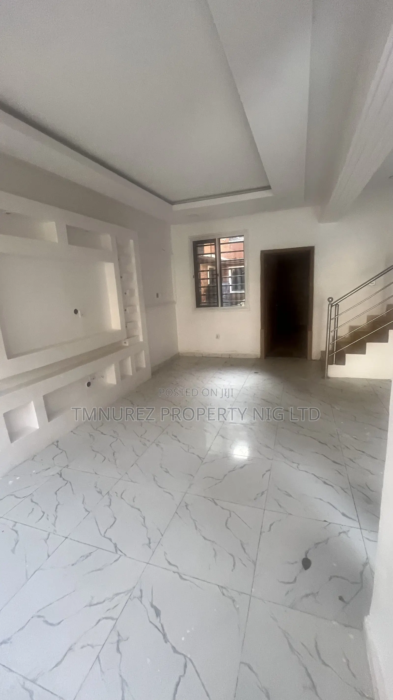 4bdrm Duplex in Inside A Mini Court, Osapa london for rent