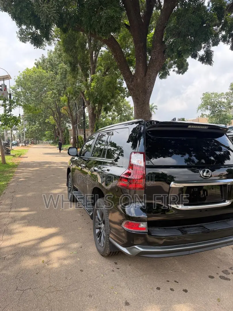 Lexus GX 460 2021 Black
