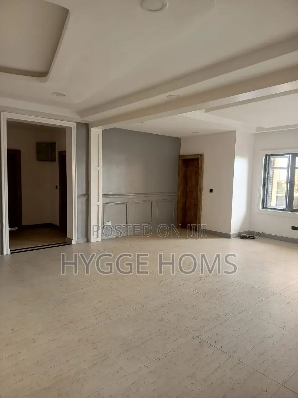 3bdrm Apartment in Off Ligali Ayorinde for rent