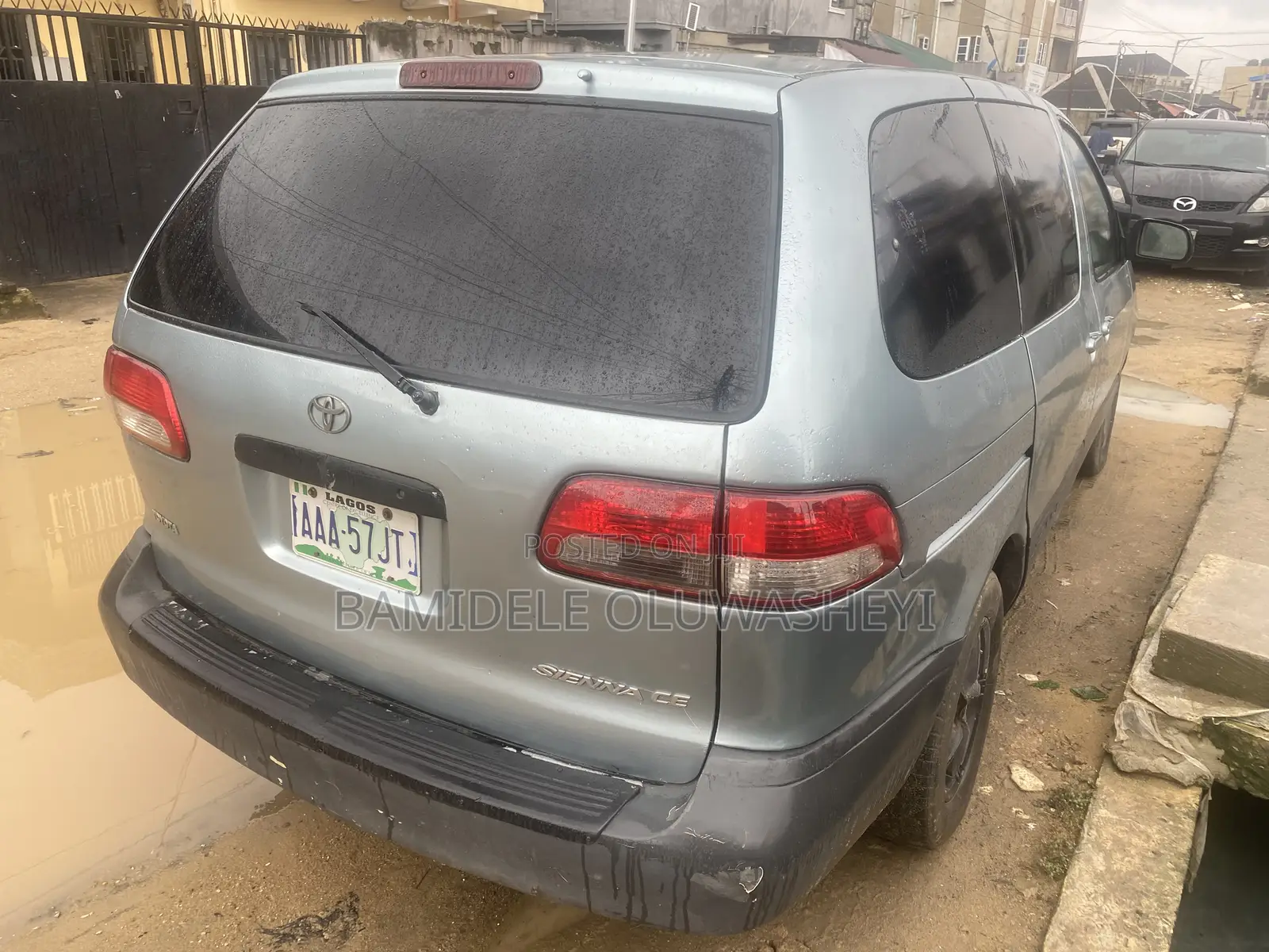 Toyota Sienna XLE 2001 Blue