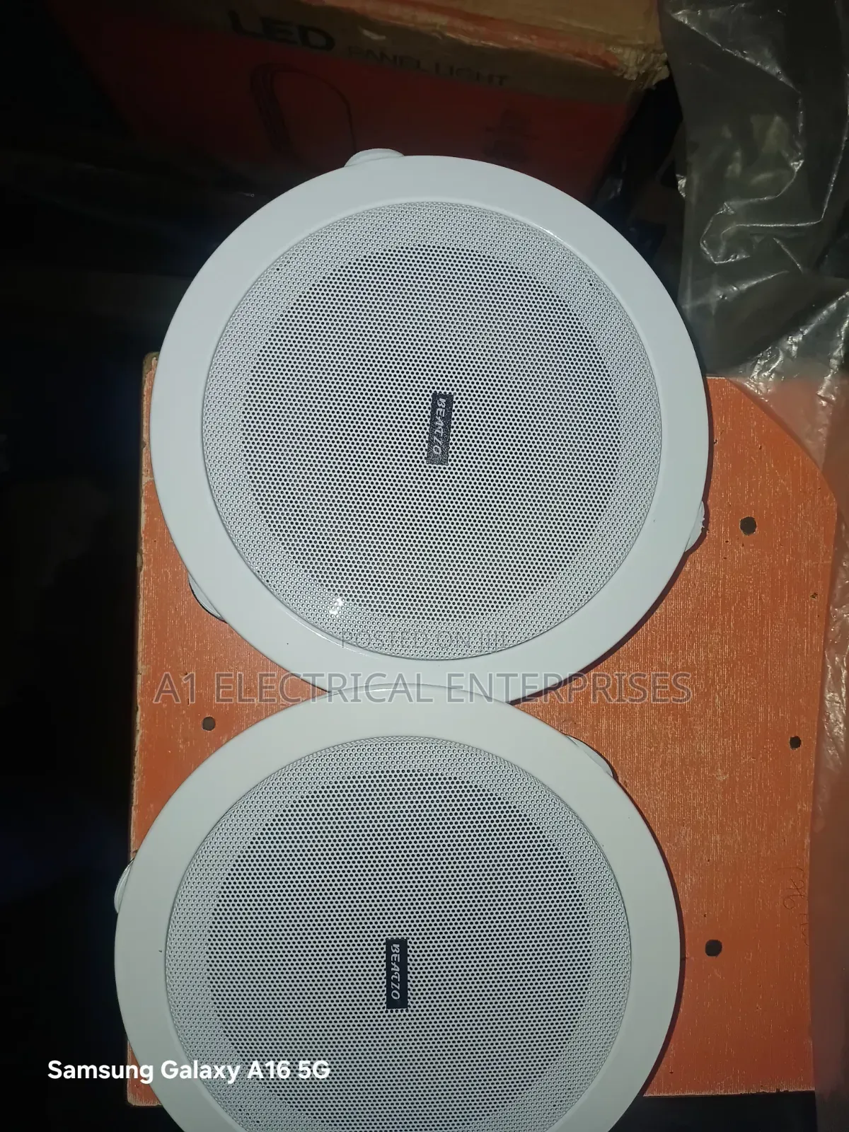 2 in 1 Quality Ceilings Speaker Available in Good Price