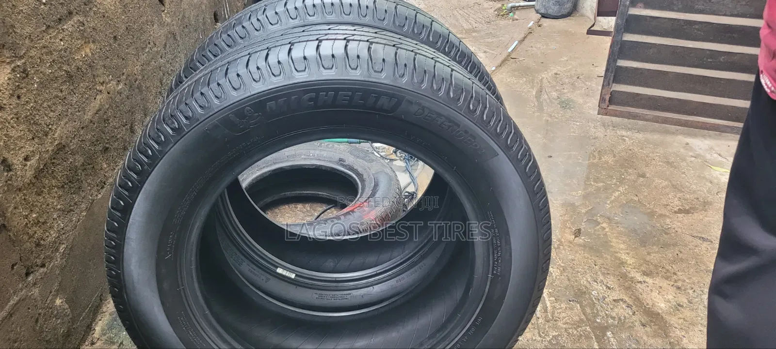  Premium Michelin Defender 2 - 245/60r18
