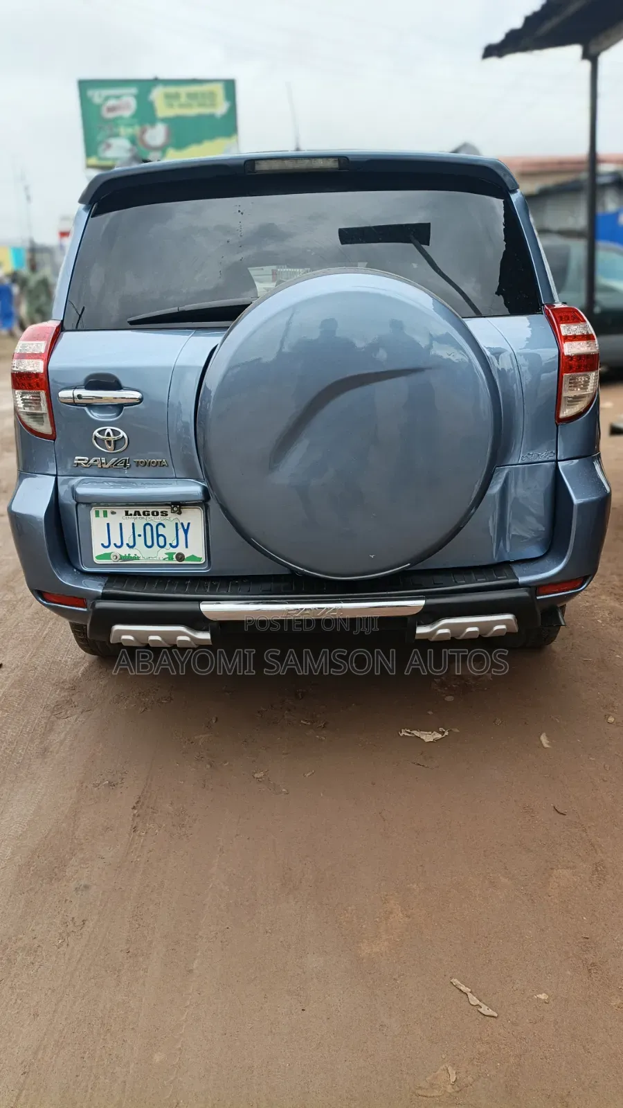 Toyota RAV4 2010 Blue