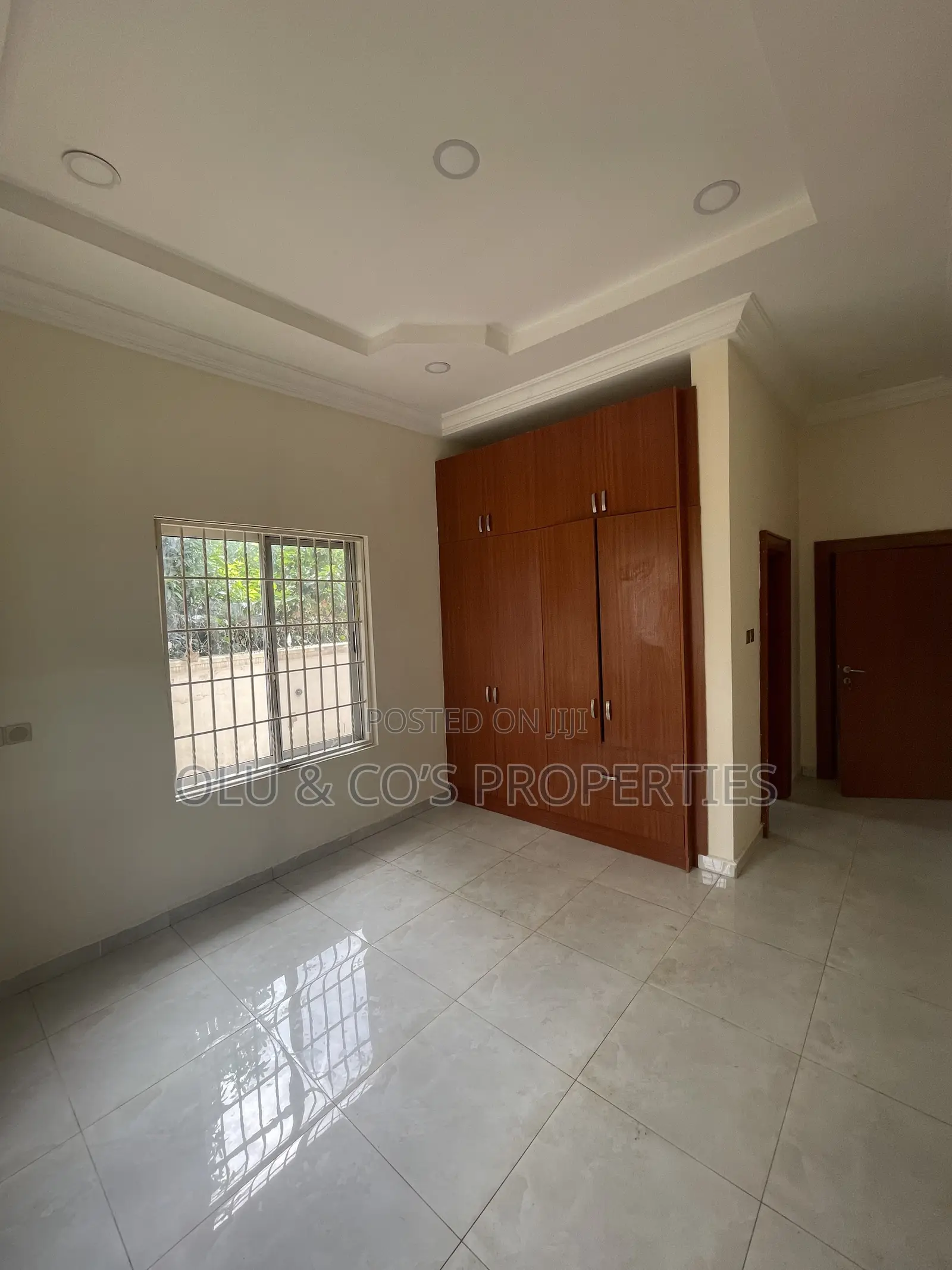 2bdrm Block of Flats in Wuse for rent