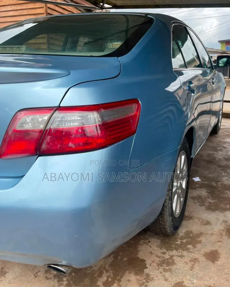 Toyota Camry 2007 Blue