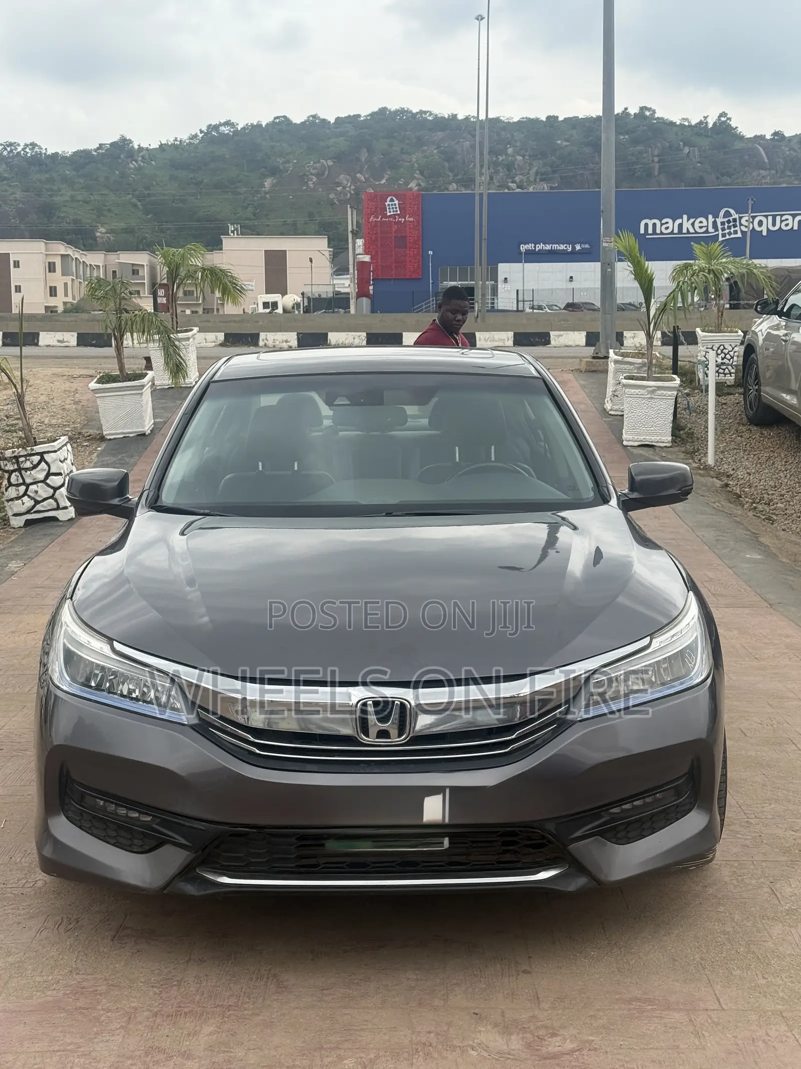 Honda Accord EX-L V-6 4dr Sedan w/Navigation (3.5L 6cyl 6A) 2014 Silver