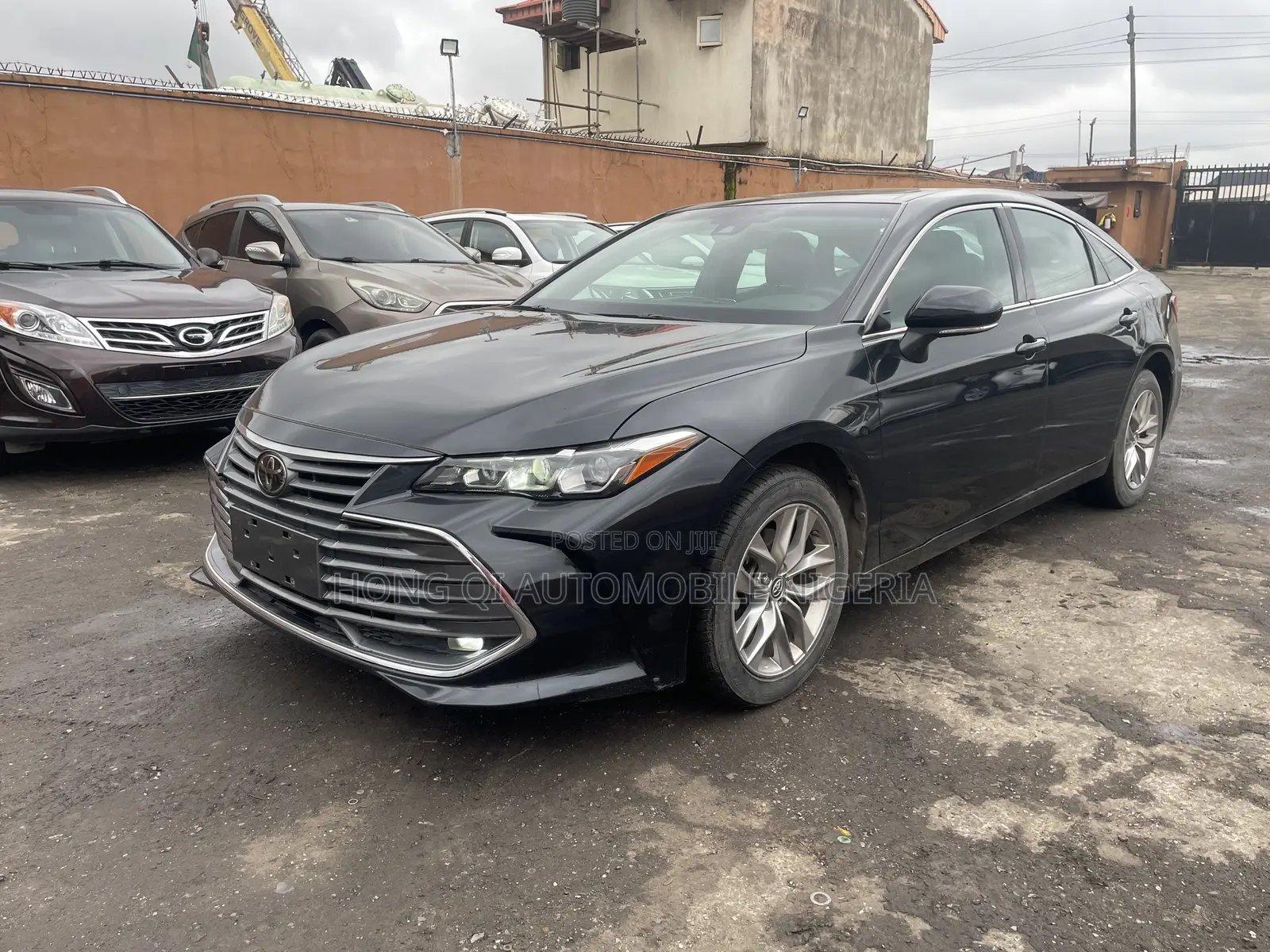 Toyota Avalon 2022 Black