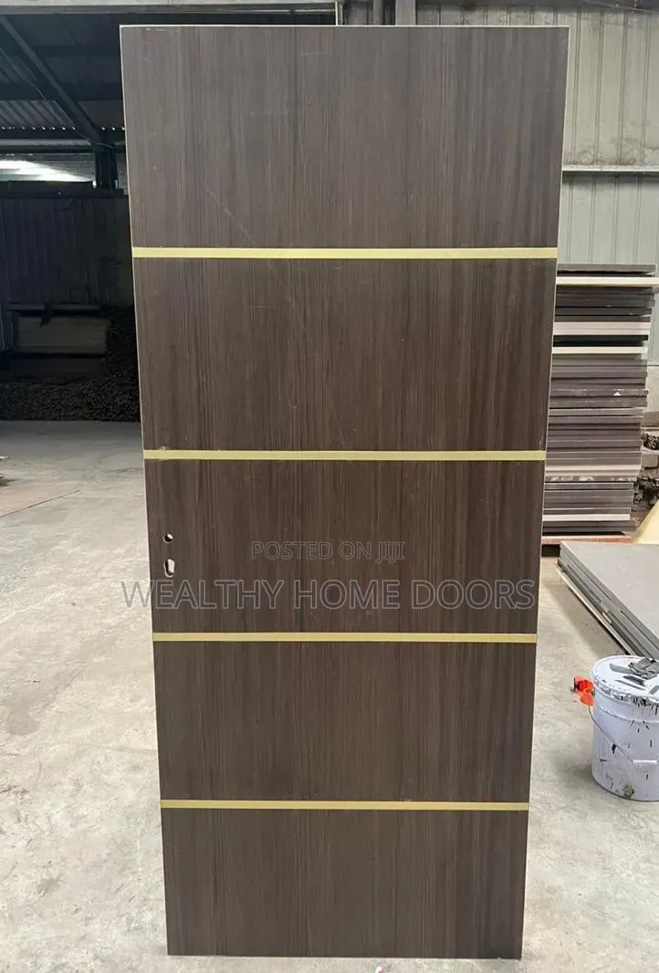 Modern Gold Line Design HDF Wooden Room Door