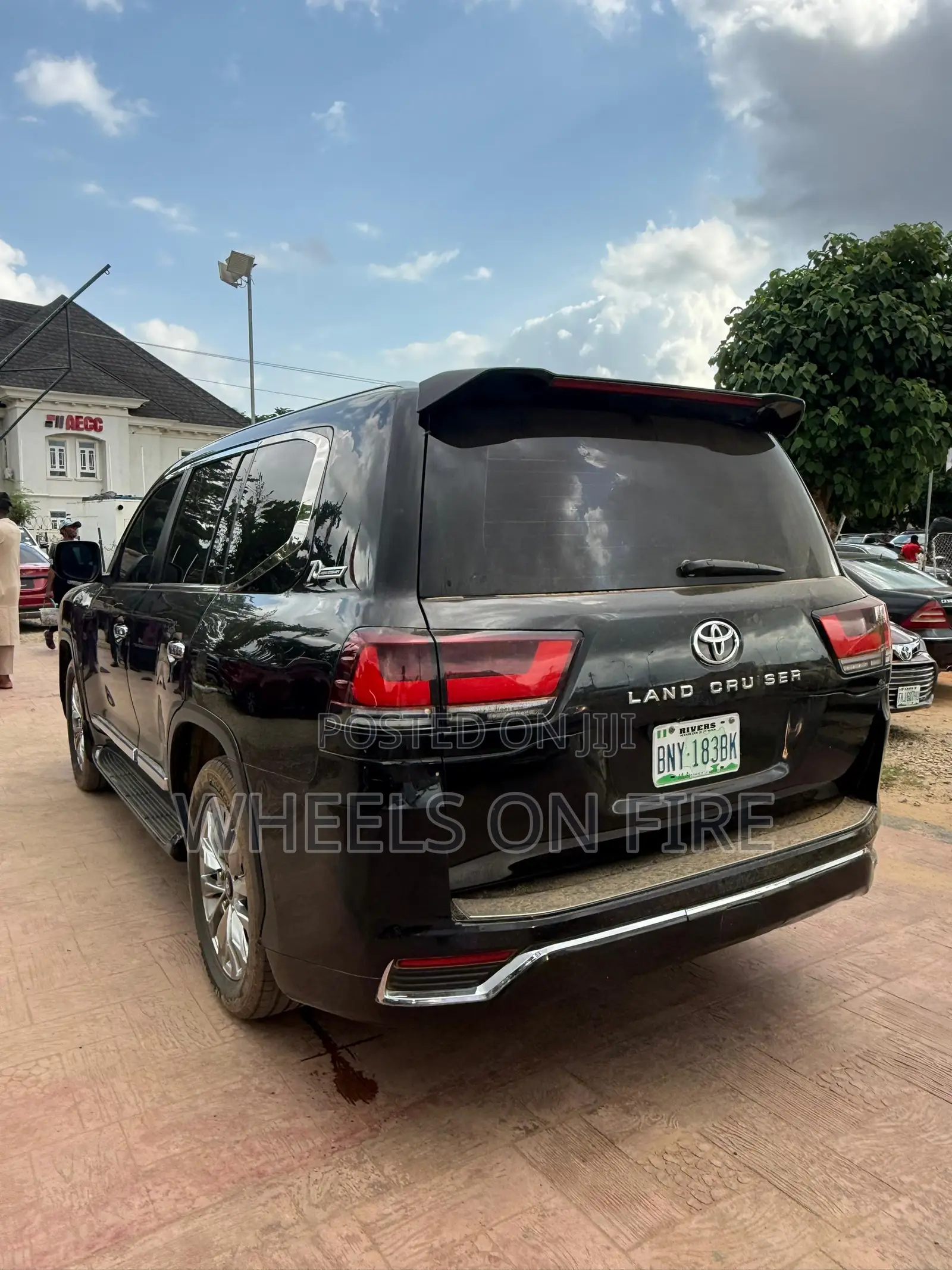 Toyota Land Cruiser Prado 2.4 Petrol 2024 Black