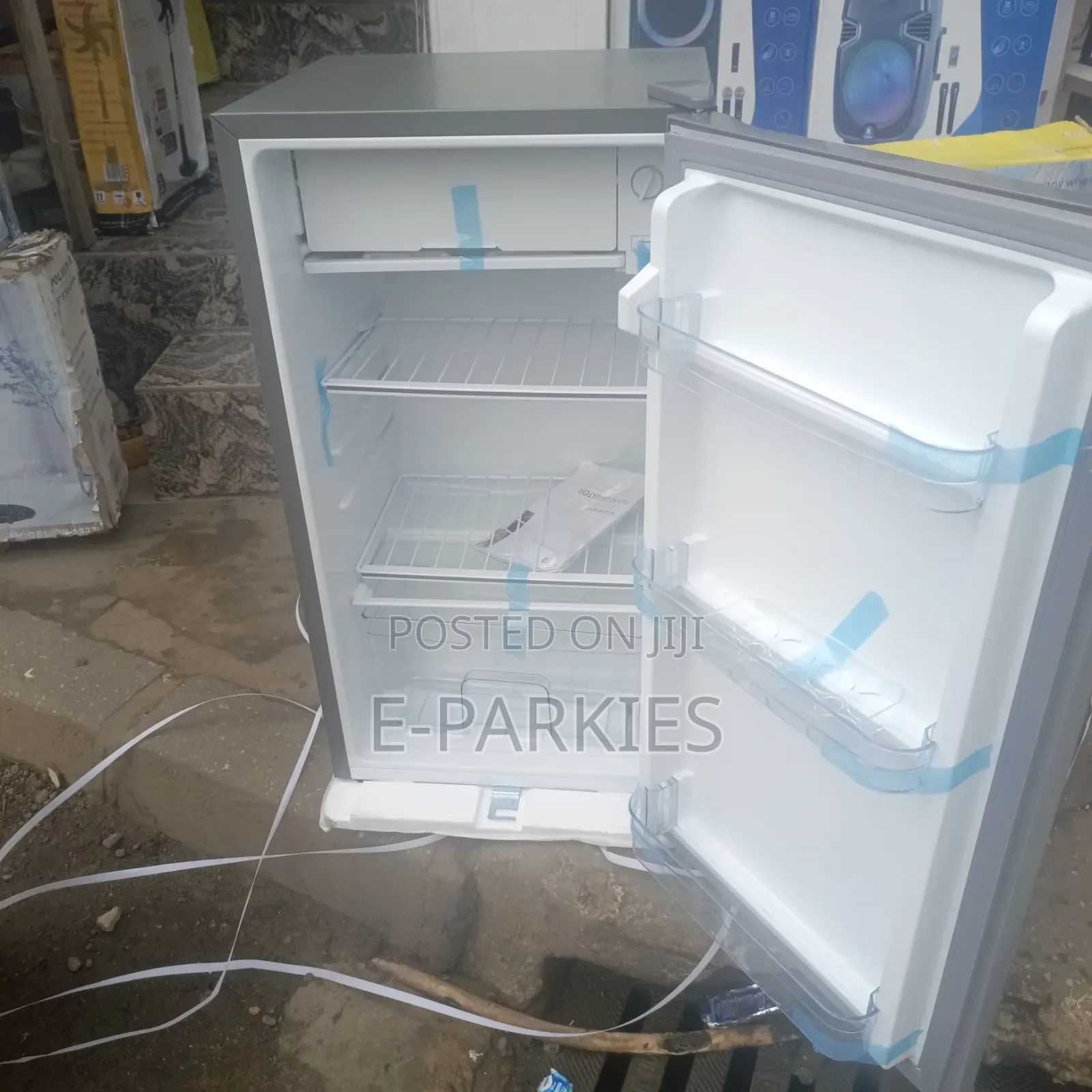 Lg Refrigerator 100litre