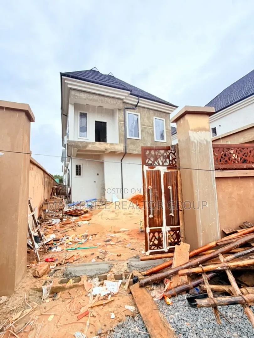 4bdrm Duplex in Ogba Ikeja Lagos for sale
