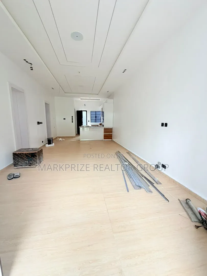 3bdrm Apartment in Ikeja Gra Lagos for sale