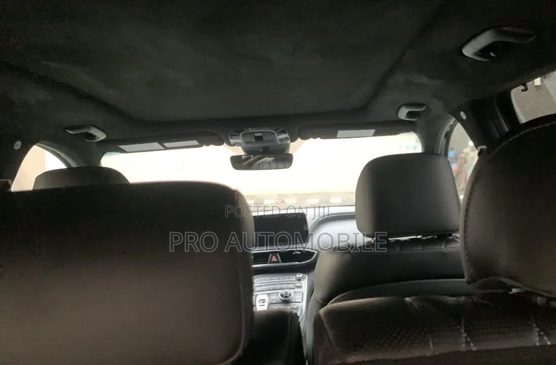 Hyundai Santa Fe Limited 2021 Black