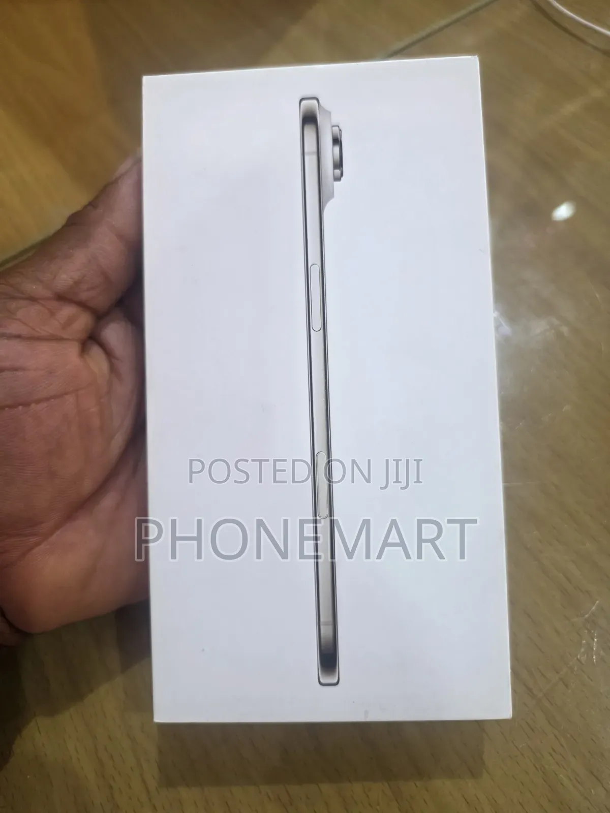 New Apple iPhone Air 256 GB Gold