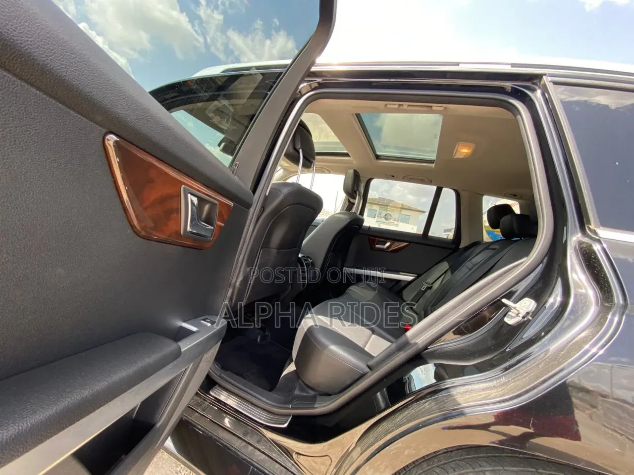 Mercedes-Benz GLK-Class 2010 Black