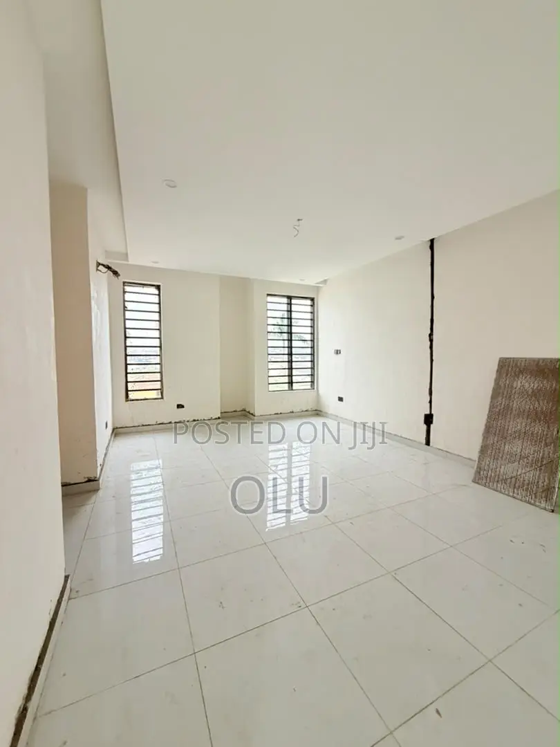 Furnished 5bdrm Duplex in Ogudu Gra Ph2 for sale