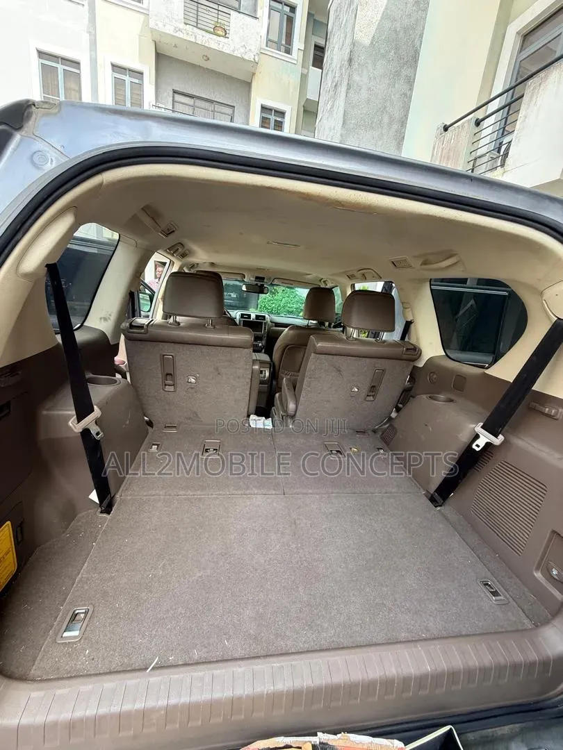 Lexus GX 2017 Gray