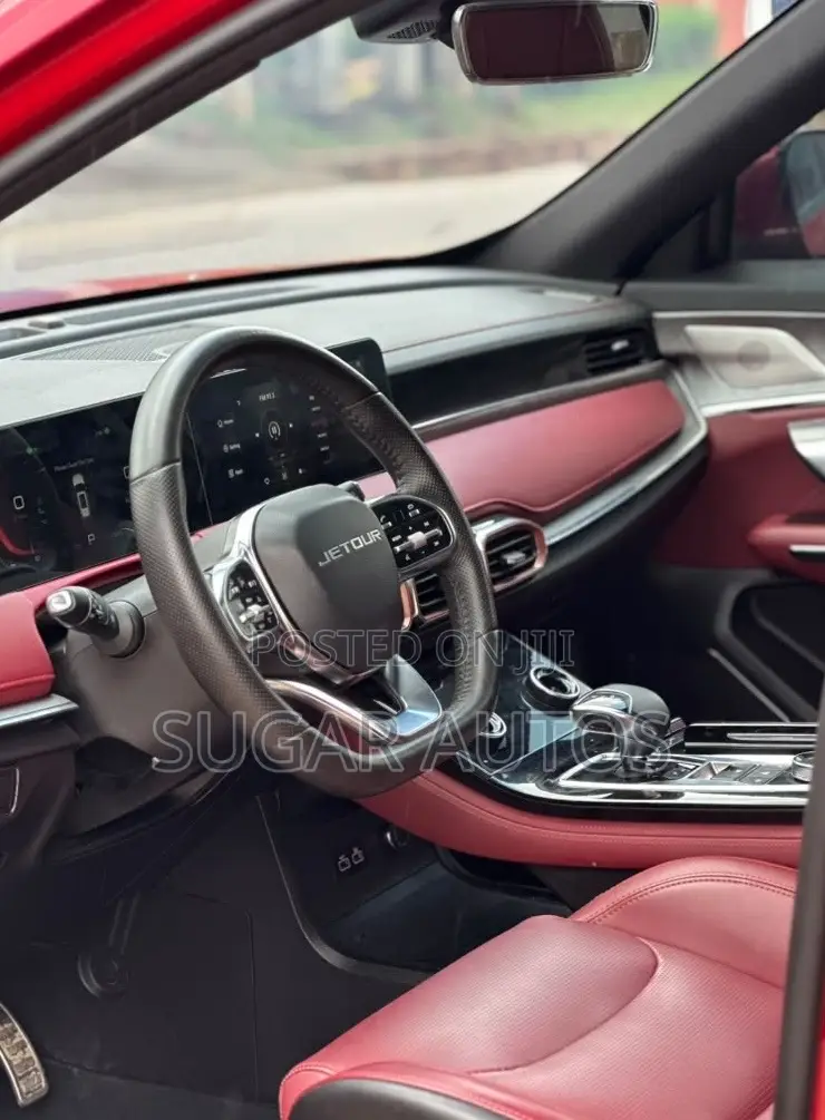 Jetour X70 1.5 7-Seater FWD 2021 Red