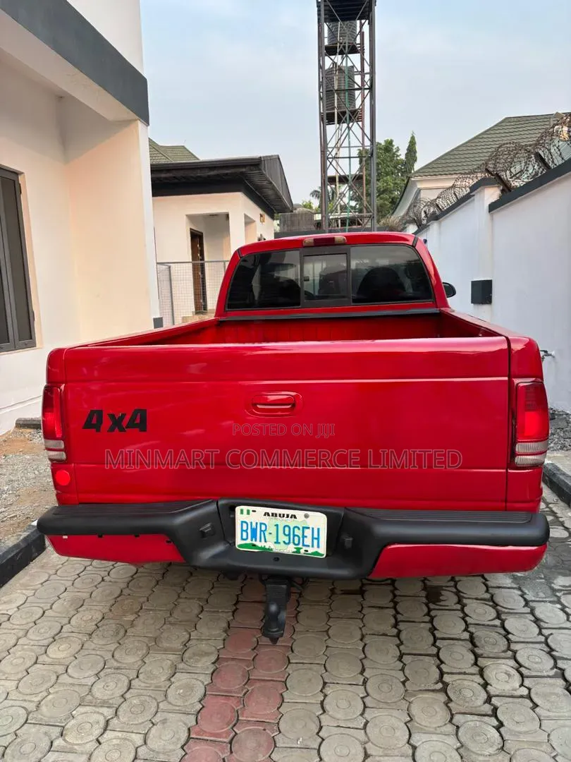 Dodge Dakota GPR 2000 Red