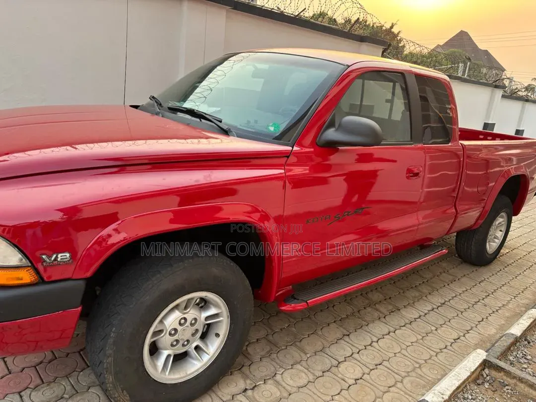 Dodge Dakota GPR 2000 Red