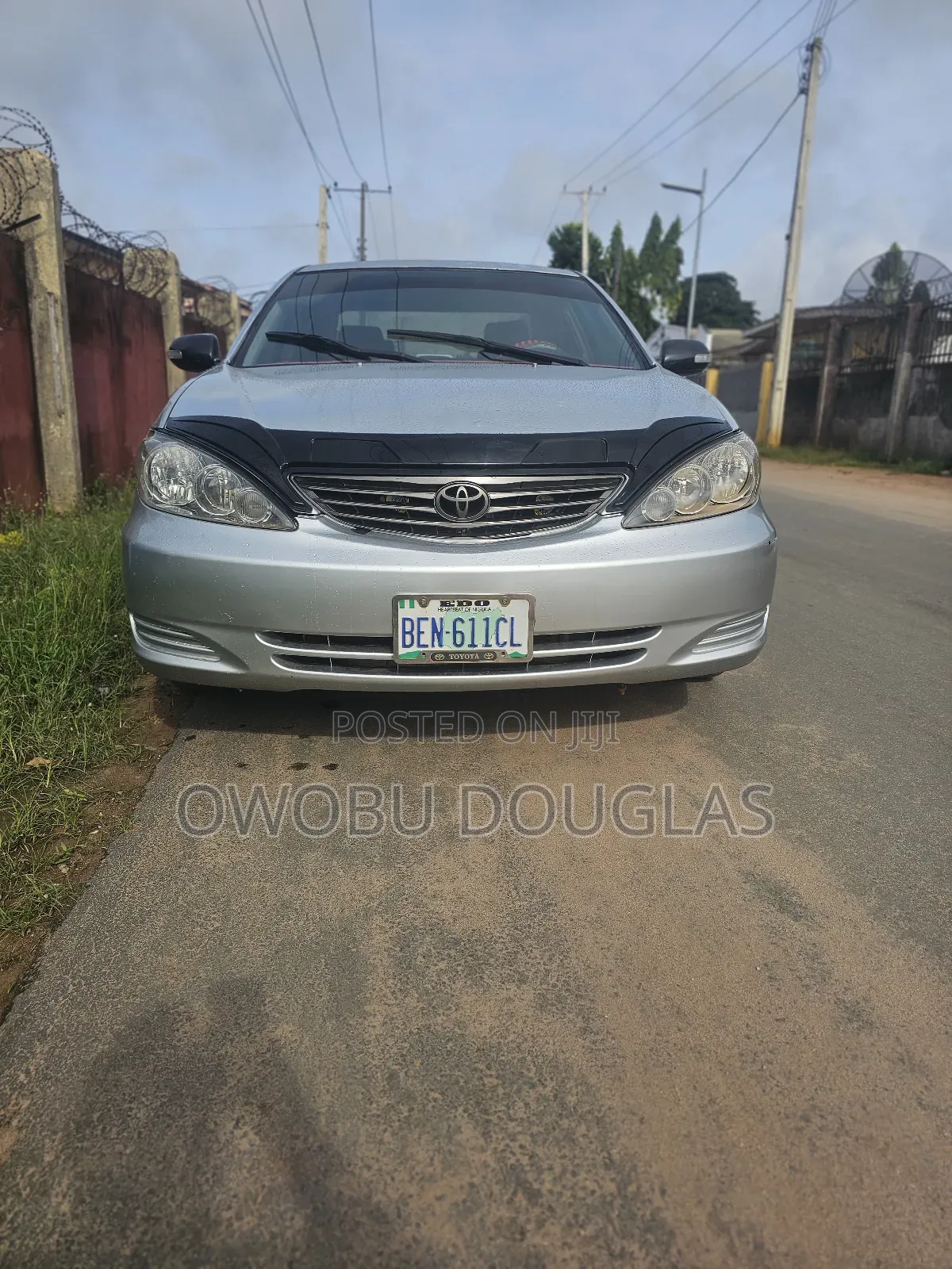 Toyota Camry LE 4dr Sedan (2.4L 4cyl 5M) 2004 Silver