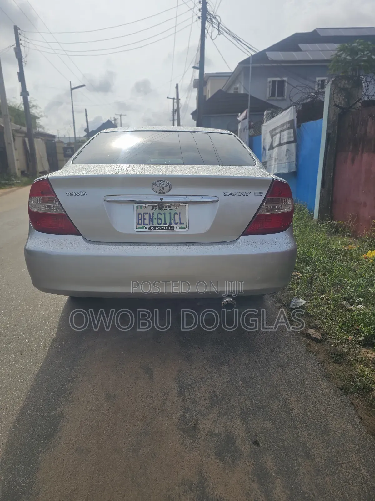 Toyota Camry LE 4dr Sedan (2.4L 4cyl 5M) 2004 Silver