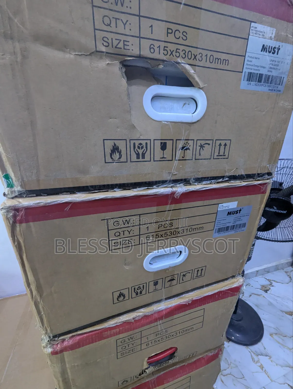 Must 7.6kw 24v Lithium Ion Solar Inverter Batteries Available in Stock