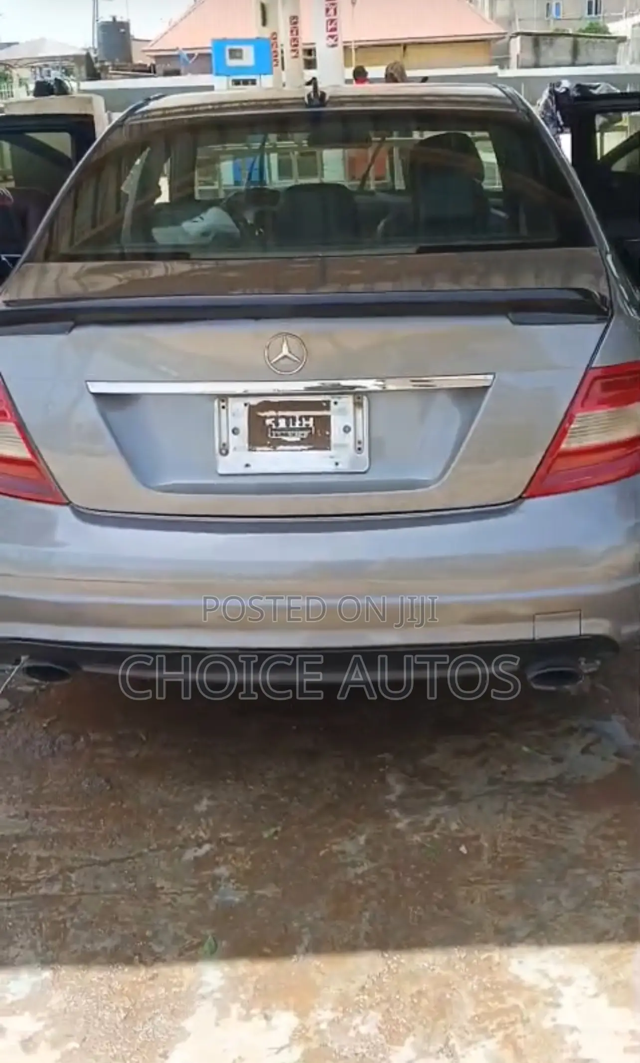 Mercedes-Benz C300 2010