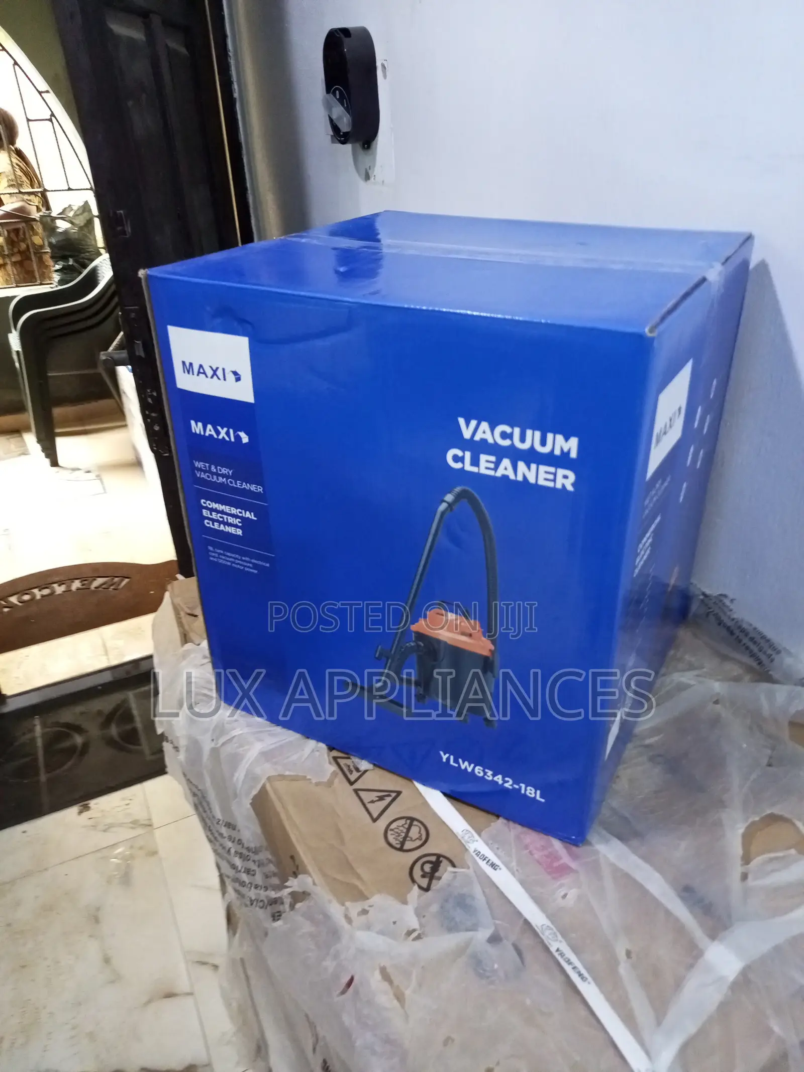 1200w Commercial Vacuum Cleaner