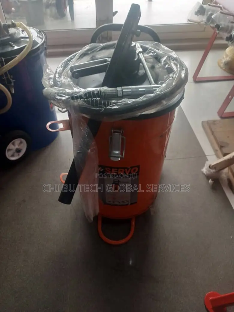 Orange Servo Branded Industrial Grease Pump Bucket